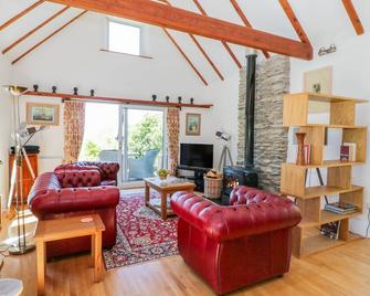 The Barn at Waen y Ffynnon - Ruthin - Living room