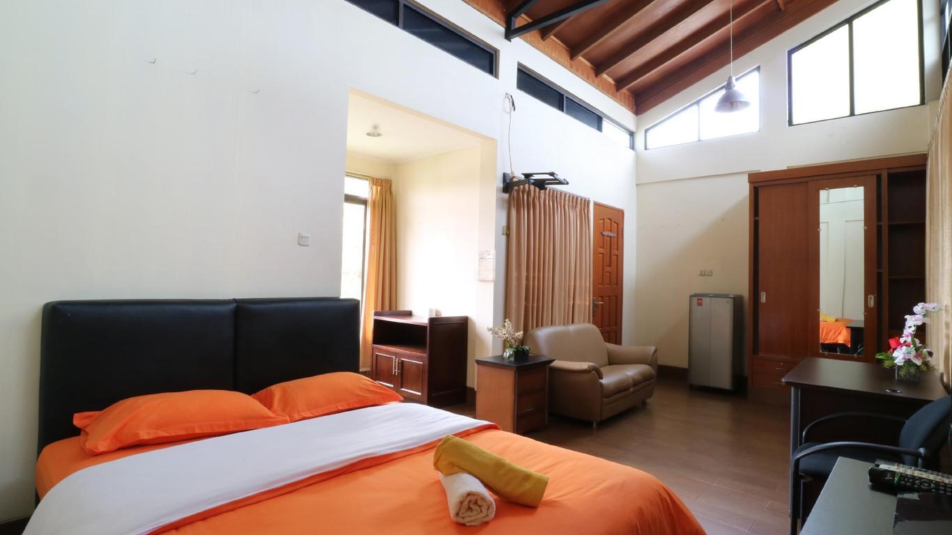 فونتانا ريزيدينثيا تيبيت 1