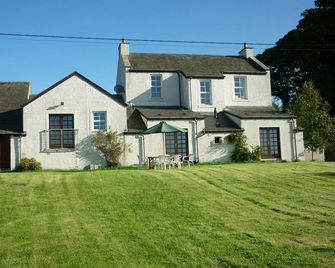 Perfectly located for The Pentlands. It also has easy access to the city. - Edinburgh - Building