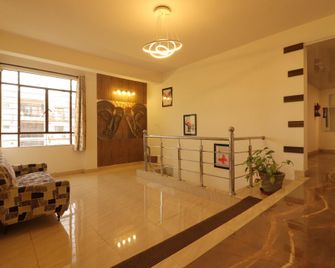 Welcome Olives - Meerut - Lobby