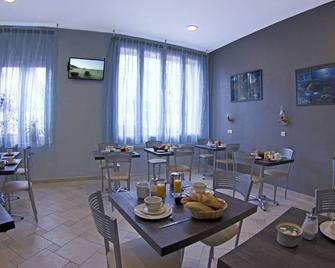 Le Strasbourg Hotel - Montpellier