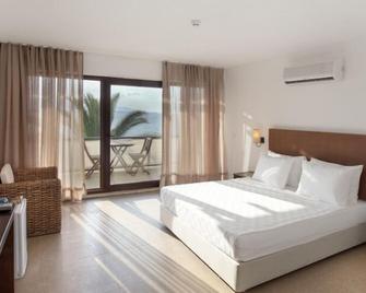 Ceshme Plus Hotel - Cesme