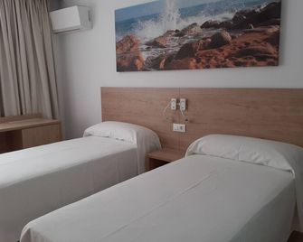 Hotel Iberflat Marynton - Бенікарло - Спальня