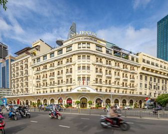 Hotel Majestic Saigon - הו צ'י מין סיטי - בניין