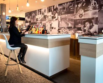 The Bowling Hotel - Grens - Bar