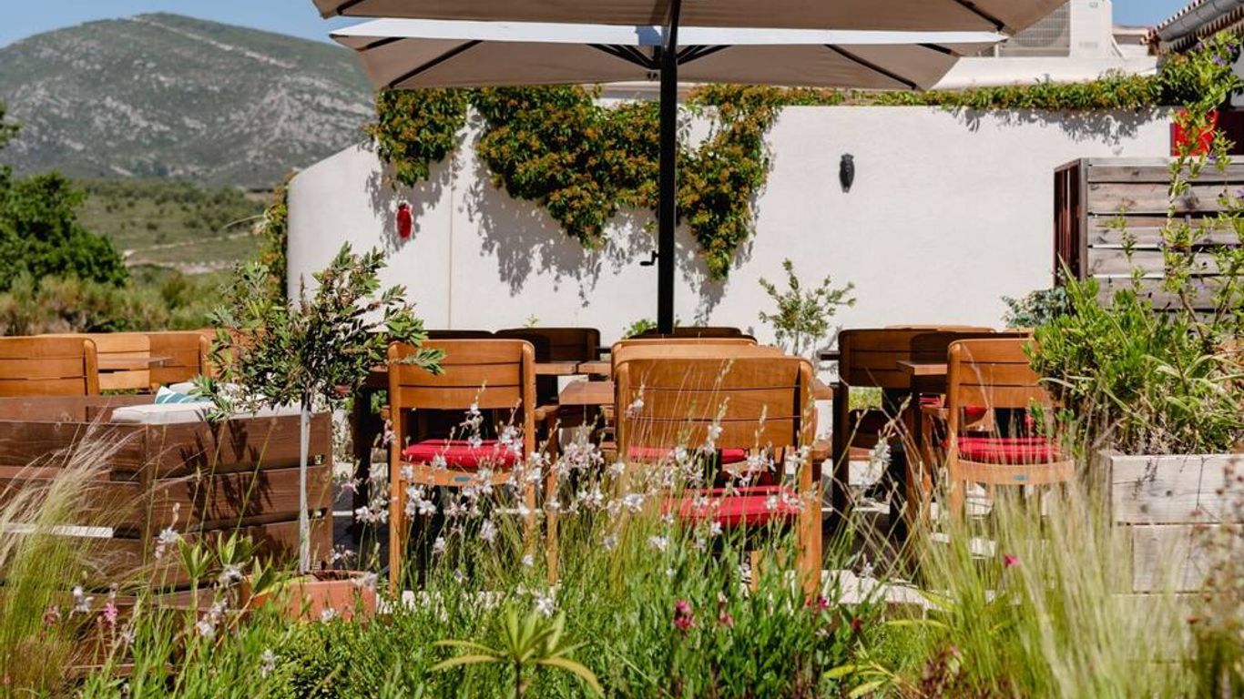 Hôtel Les Volets Rouges Cassis