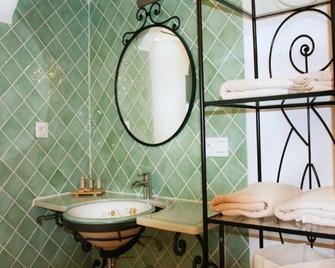 Aux Bords du Temps - Zonza