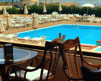 Residence Hotel Antica Perla - Agrigente - Piscine