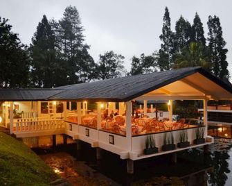 Selabintana Conference Resort - Sukabumi - Restaurante