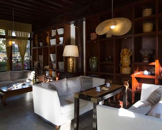 Jun Bo Xuan Boutique Hotel - Lijiang - Lounge
