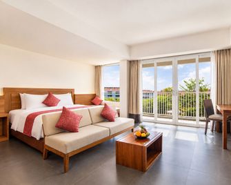 Paragon Hotel Seminyak - Kuta - Balcony