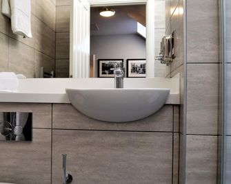 New Park Hotel - Carmarthen - Badkamer
