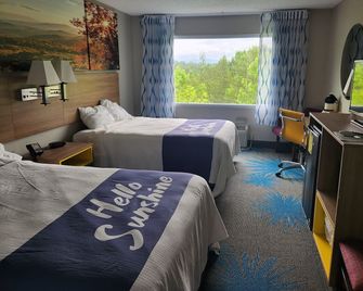 Days Inn by Wyndham Dahlonega University Area - Dahlonega - Soveværelse