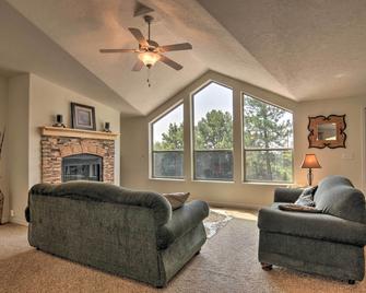 Secluded Boulder House - Next To National Forests! - Boulder - Sala de estar