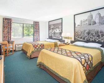 Super 8 by Wyndham Dewitt - De Witt - Habitación