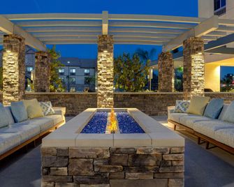 Hilton Garden Inn Temecula - Temecula - Innenhof