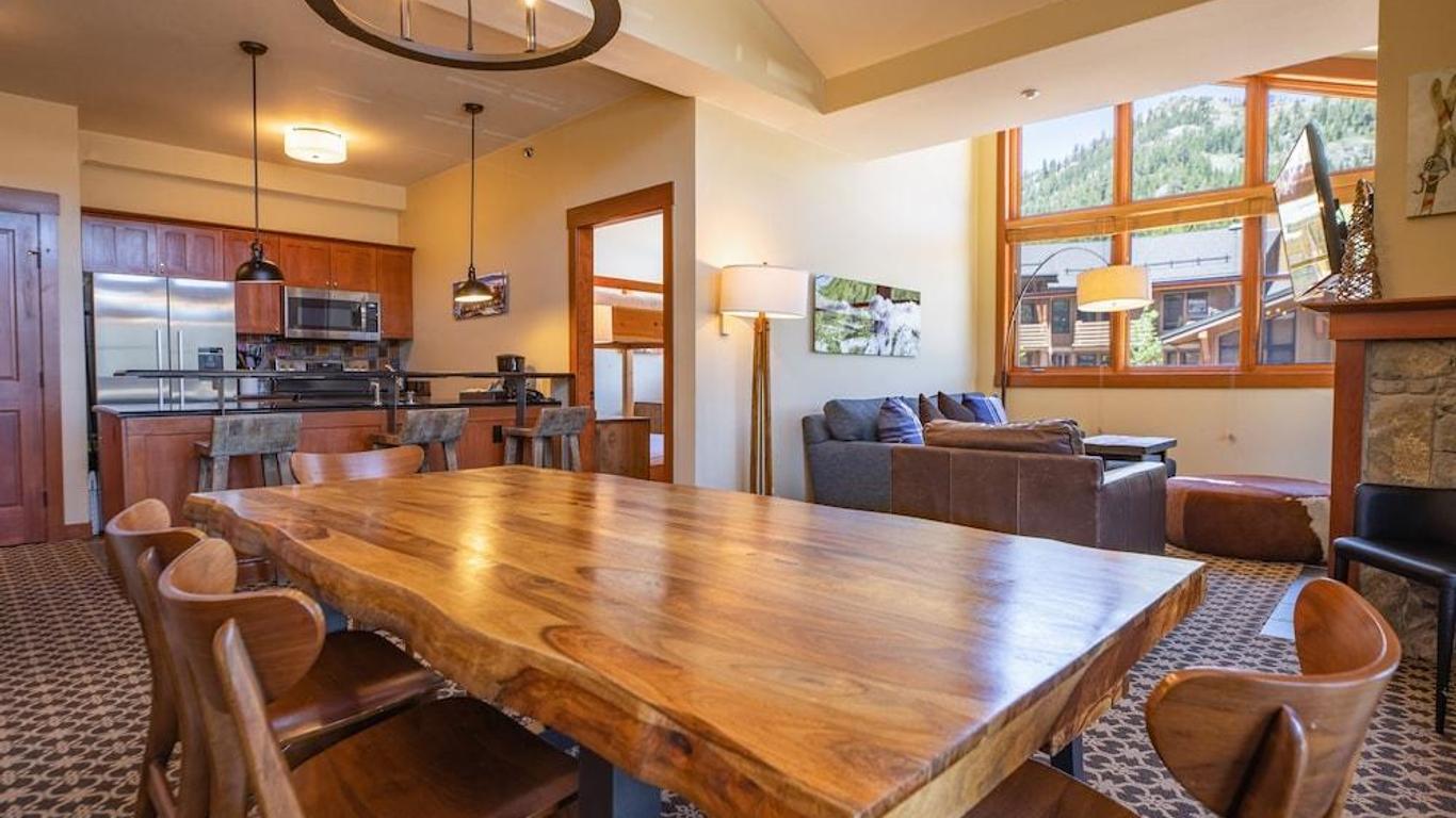 The Village At Squaw Valley