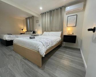 Newly Remodeled Whimsical 2bedroom House-Arcadia - Arcadia - Bedroom