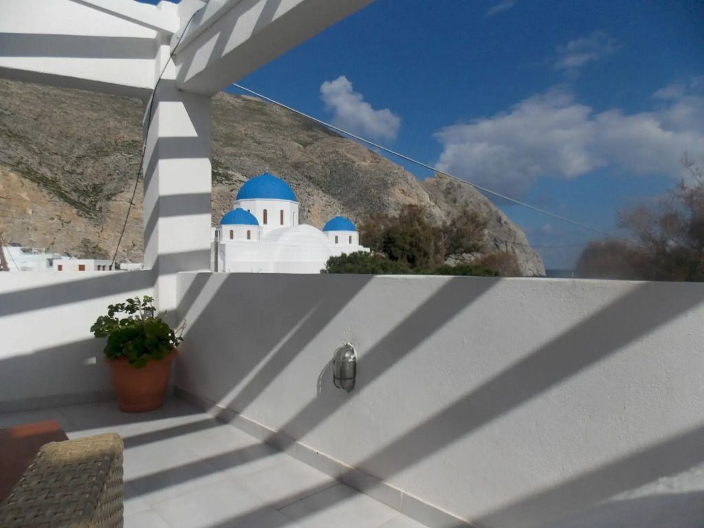 صنرايز ستوديوز بيريسا