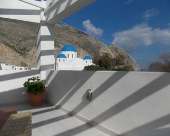 Sunrise Studios Perissa - Perissa