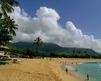 Surfers Dream Studio - Waianae - Beach