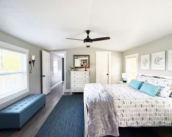 Cozy cottage with amazing views just 10 minutes to Blacksburg. Pet-friendly! - 克里斯琴 - 臥室