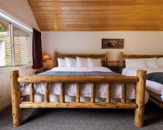 Convenient and Affordable West Glacier Lodging - Beargrass Lodging #9 - Hungry Horse - Habitación