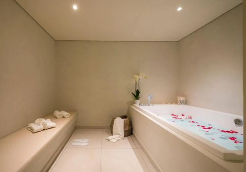 Bitzaro Grande Hotel from Kalamaki Hotel Deals Reviews KAYAK