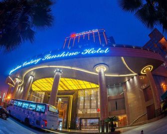 Century Sunshine Hotel Emeishan - Le-šan - Budova