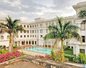 The Hadoti Palace, Bundi - Būndi - Outdoors view