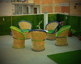 Amigosindia - Nova Deli - Varanda