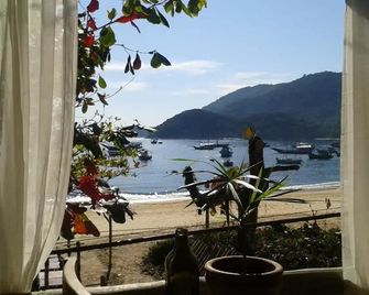 Pousada Pé na Areia - Vila do Abraao - Balcón