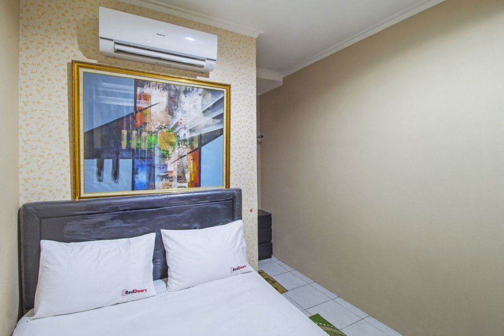 RedDoorz @ Slipi Jaya - Jakarta - Soverom