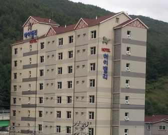 정선 하이밸리호텔 - 정선 - 건물