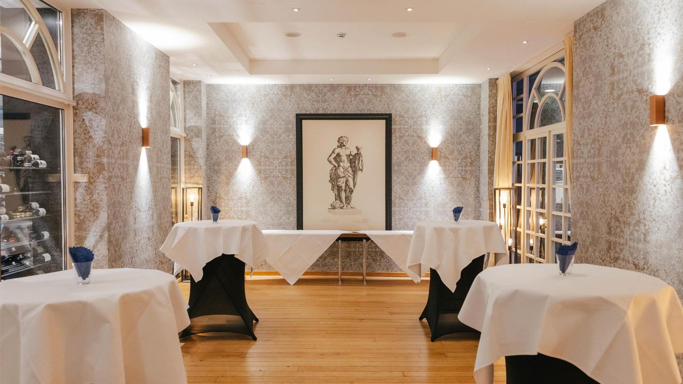 Radisson Blu Balmoral Hotel, Spa