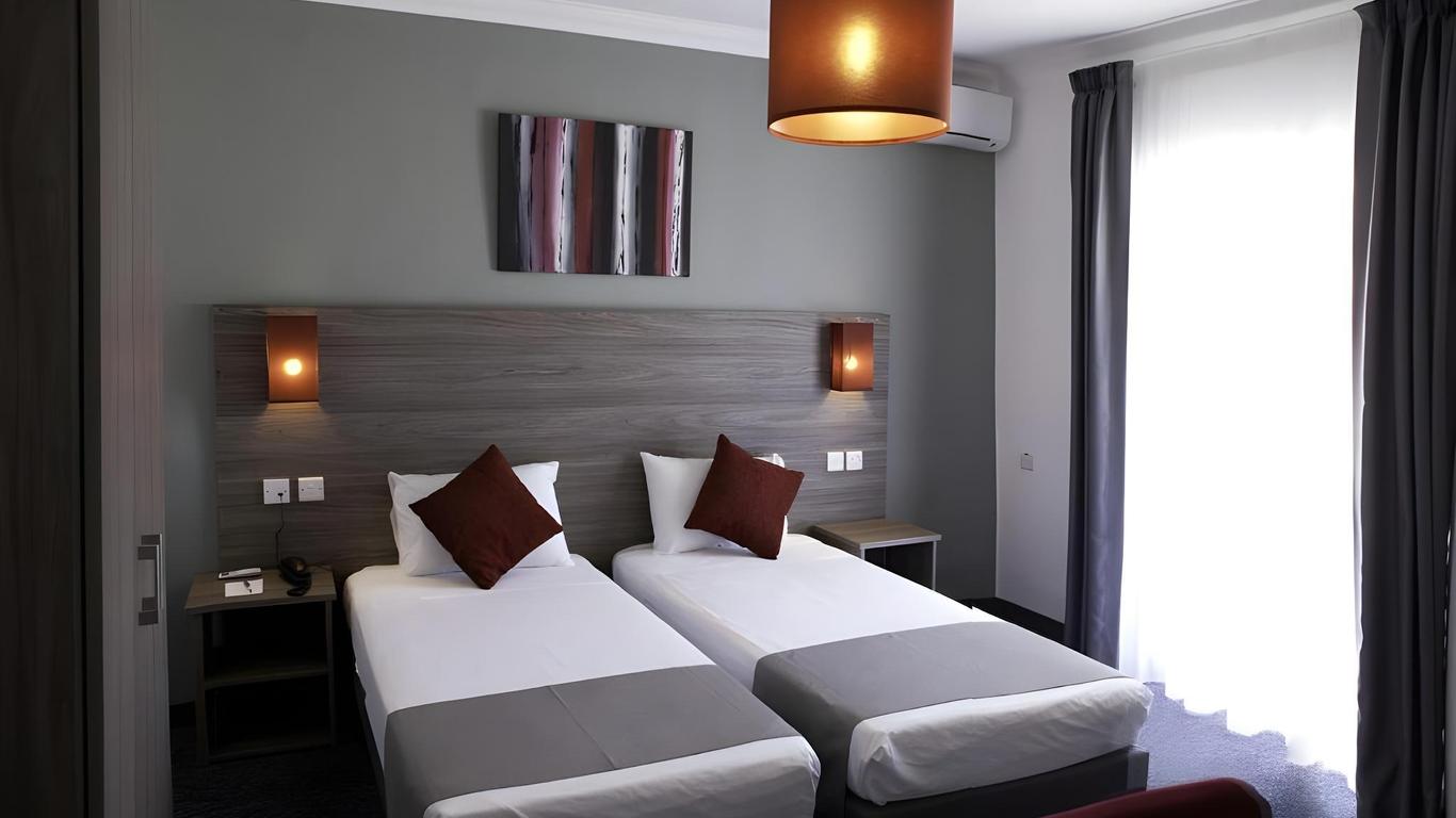 Spinola Hotel