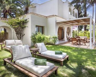 Melia Zahara Atlanterra - Zahara de los Atunes - Патіо