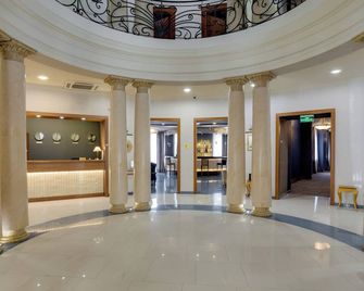 Hotel Astoria Tbilisi - Tbilisi - Ingresso