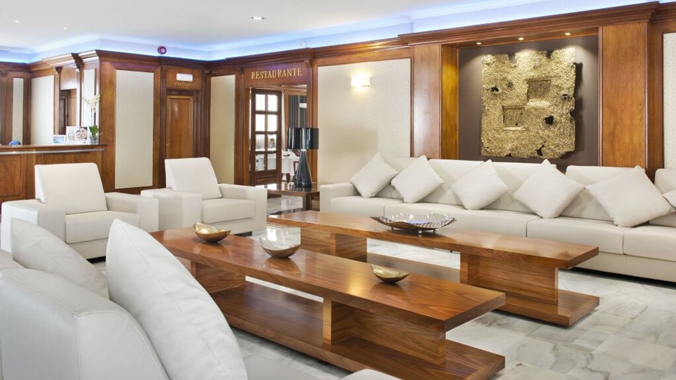 Elba Motril Beach & Business Hotel