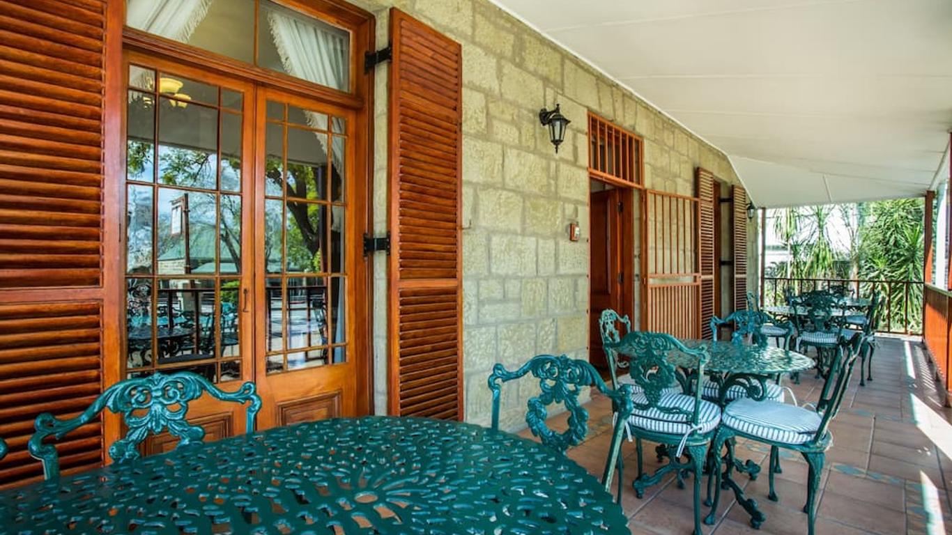 88 Baron van Reede Guesthouse