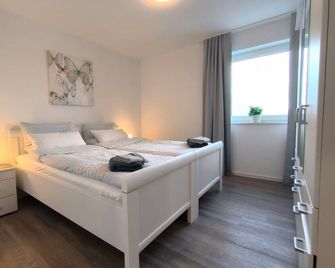 Magdalenenhof - top moderne FeWo inmitten der Natur - Wanderup - Schlafzimmer