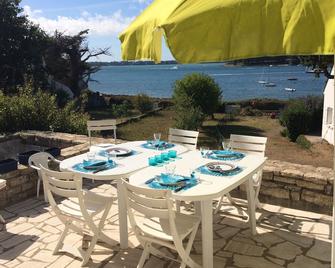 Ile-Aux-Moines-House On The Edge Of The Gulf Of Morbihan - Île-aux-Moines - Patio