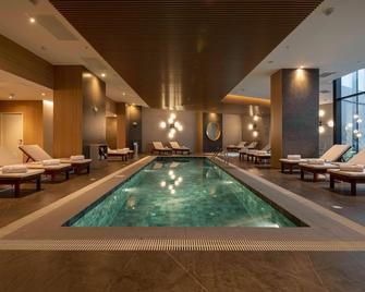 Wyndham Grand Costa Del Sol Lima Airport - Lima - Pool