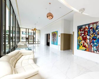 The Treasury Hotel - Neuss - Lobby
