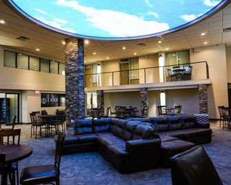 Boarders Inn & Suites Grand Island - Grand Island - Reception