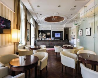 Mirage Medic Hotel - בודפשט - טרקלין