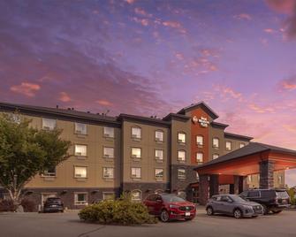 Best Western Plus St. Albert - Saint Albert - Building