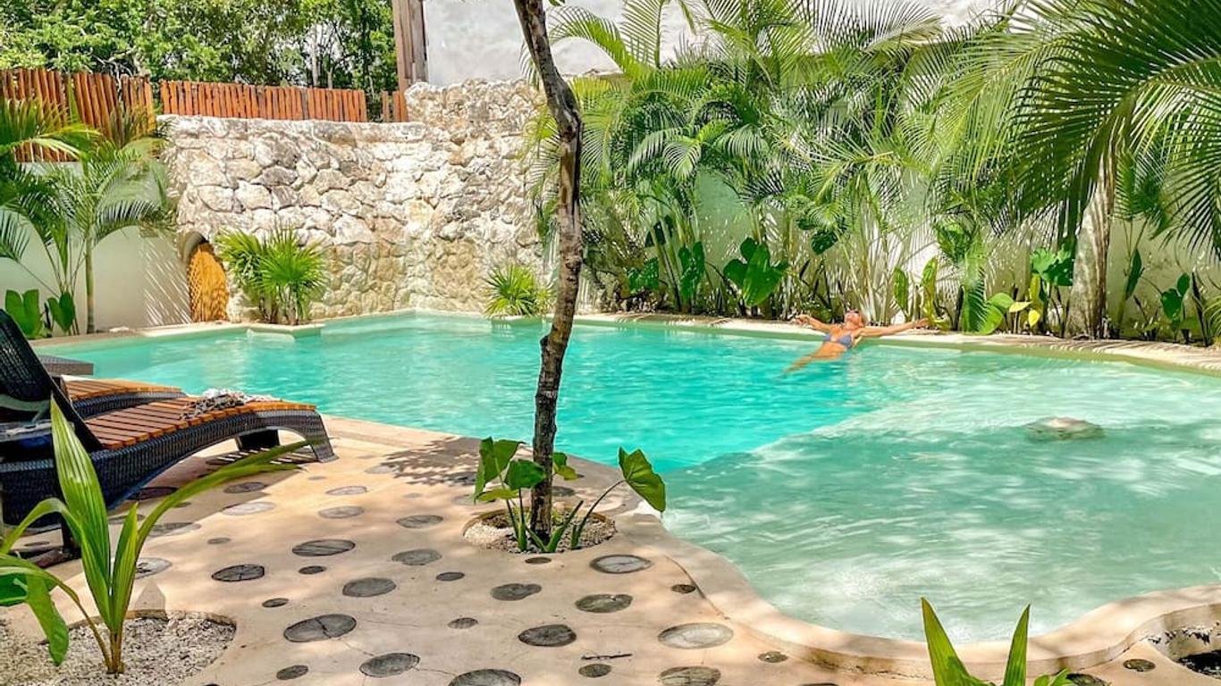 Niik Tulum
