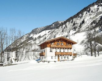 Apartment in Fusch an der Glocknerstrasse in Nature - Fusch an der Grossglocknerstrasse - Gebouw