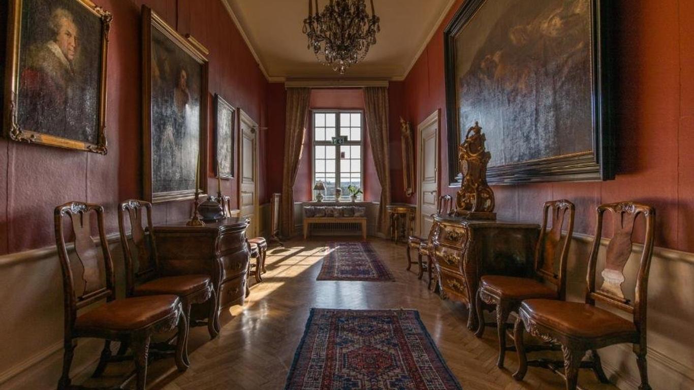 Västanå Slott